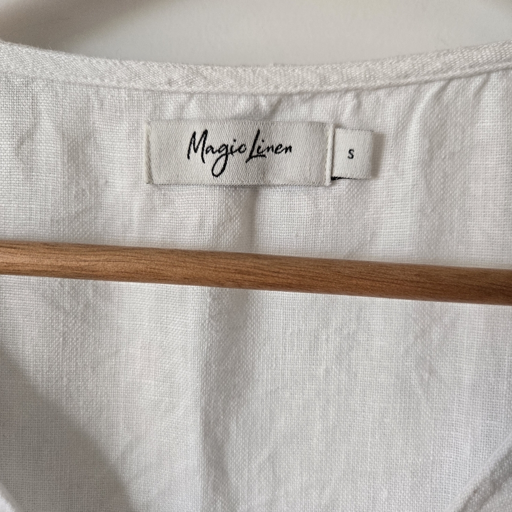 Magic Linen Shift Dress - Picture 4 of 5